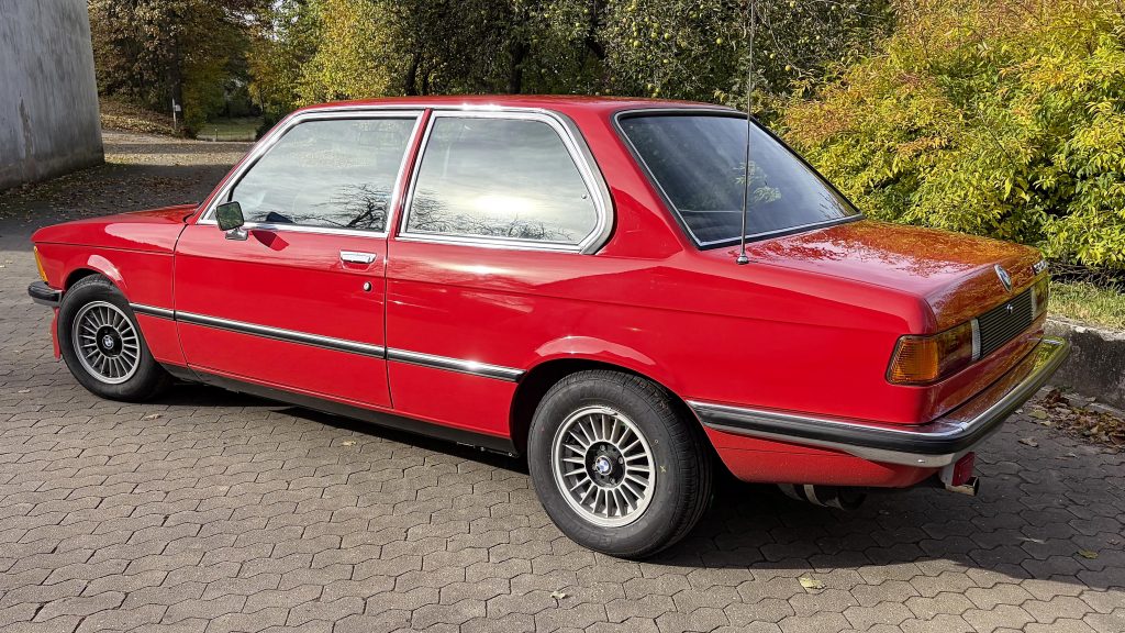 03-BMW-320i-rot-FINAL
