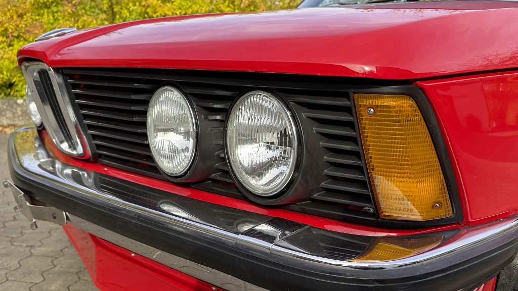 11-BMW-320i-rot-FINAL