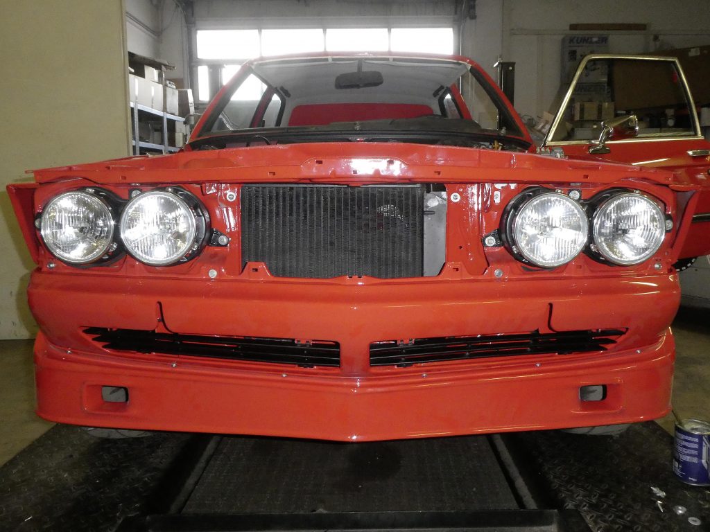 31-BMW-320i-rot